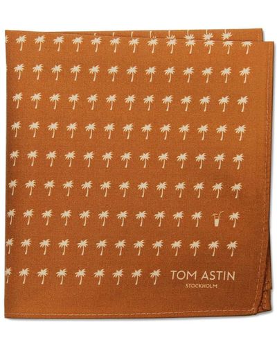 Tom Astin Piña Colada - Brown