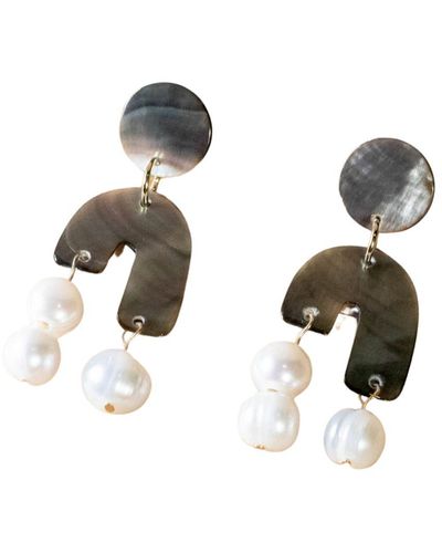 LIKHÂ Asymmetrical Pearl Earrings - Black