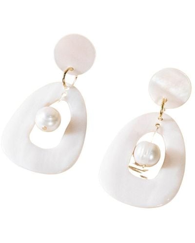 LIKHÂ Hollow Mother-of-pearl Earrings - White