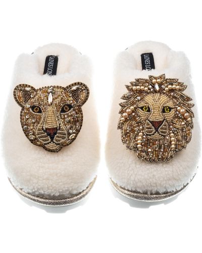 Laines London Teddy Closed Toe Slippers With Lion & Lioness Brooches - Metallic