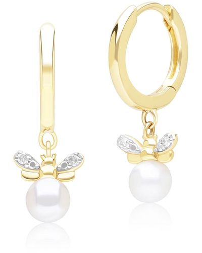 Gemondo Honeycomb Inspired Pearl & Diamond Bee Hoop Earrings In Yellow Gold - Metallic