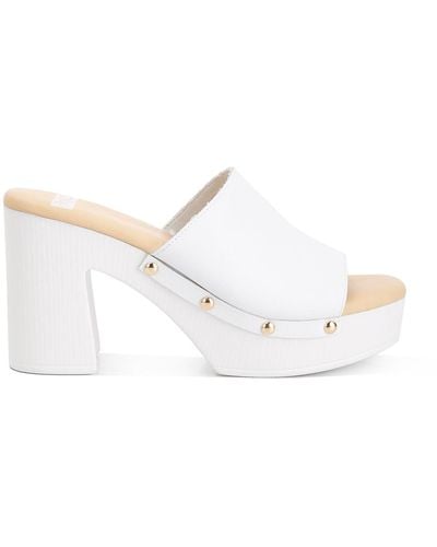 Rag & Co Drew Recycled Leather Block Heel Clogs In - White
