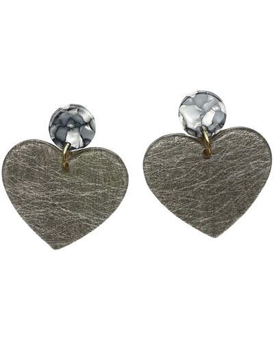 CLOSET REHAB Heart Earrings In Steel In Love - Green