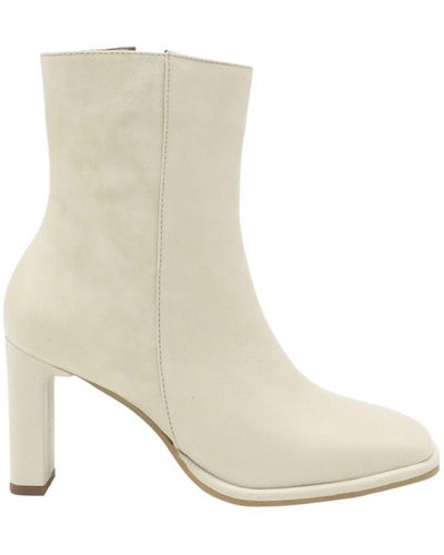 Stivali New York Neutrals Indigo Heeled Ankle Boots In Ivory Leather - White