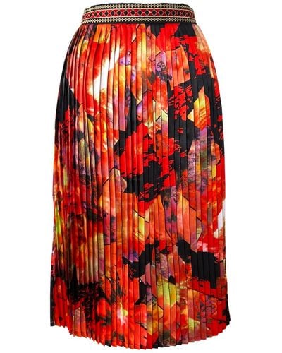 L2R THE LABEL Embroide Pleated Midi Skirt In Abstract - Red