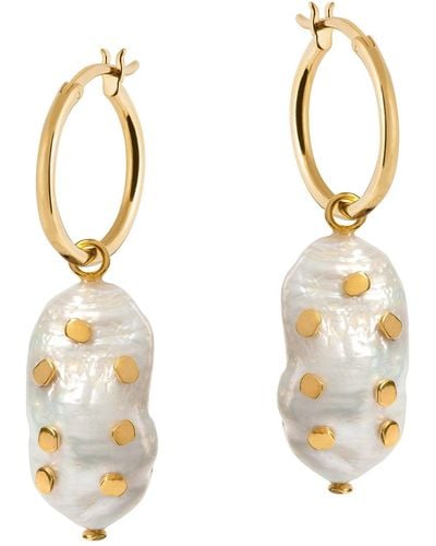 Amadeus Venus Gold Hoop Earrings With Large Keshi Pearl And Barnacles - Metallic