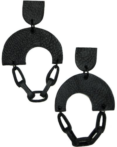 WAIWAI Leather Chain Earrings - Black