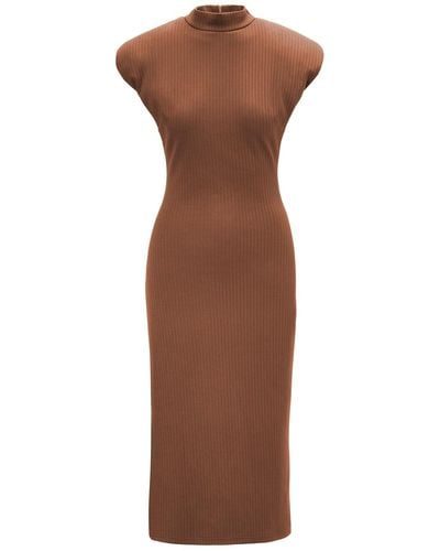 BLUZAT Midi Dress With Oversized Shoulders And Side Slit - Brown