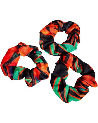 L2R THE LABEL Eco-conscious Scrunchy In Black, Orange & Green Print - Red