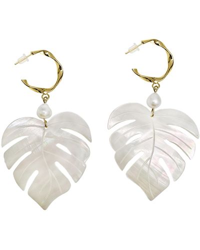 Farra Leaves Shaped Shell With Pearls Chunky Earrings - White