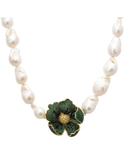 LÁTELITA London Poppy Flower Baroque Pearl Necklace Emerald Green Gold - Metallic