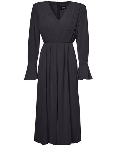 BLUZAT Midi Dress With Pleats And Proeminent Shoulders - Black
