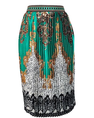 L2R THE LABEL Embroidered Pleated Scarf Midi Skirt In Green & White