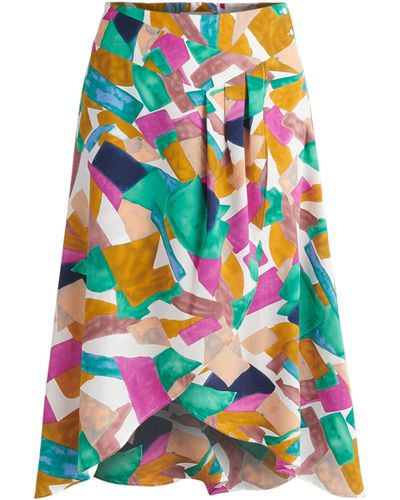 Paisie Asymmetric Geometrical Print Skirt - White