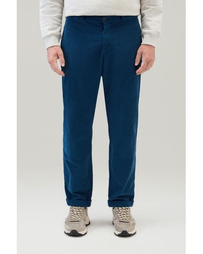 Woolrich Garment-dyed Pants In Corduroy - Blue