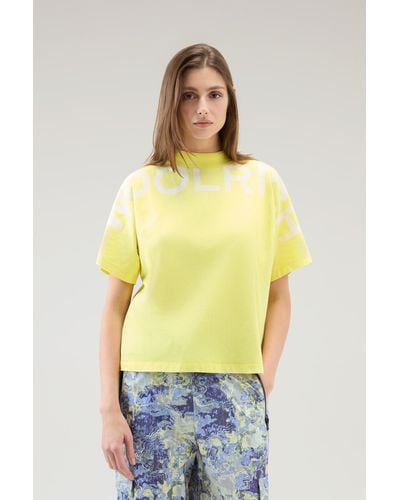 Woolrich Pure Cotton T-shirt With Maxi Print - Yellow