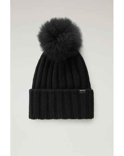 Woolrich Beanie In Pure Virgin Wool With Cashmere Pom-pom - Green