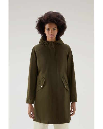 Woolrich Long Summer Parka In Urban Touch Fabric With Hood - Green