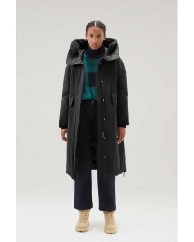 Woolrich Long Parka In Brushed Ramar Cloth - Black