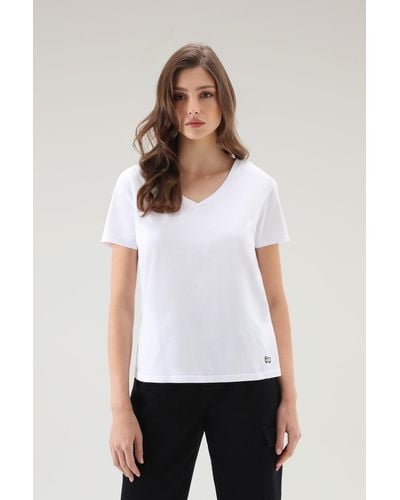 Woolrich V-neck T-shirt In Pure Cotton - White