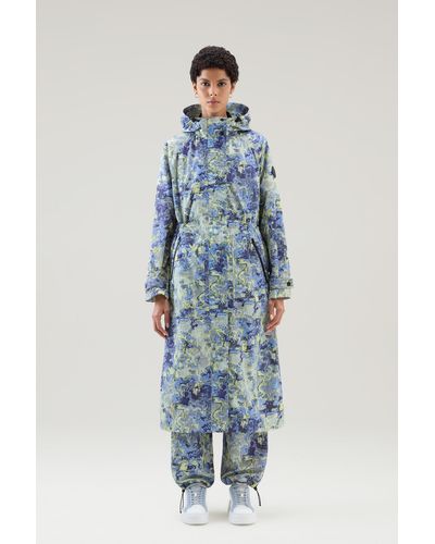 Woolrich Hooded Parka In Printed Cordura Fabric Multicolor - Blue