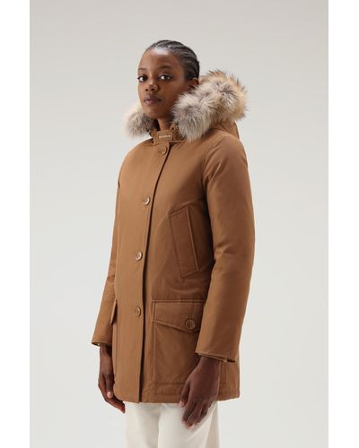 Woolrich Arctic Parka In Ramar Cloth With Four Pockets And Detachable Fur Trim - Brown