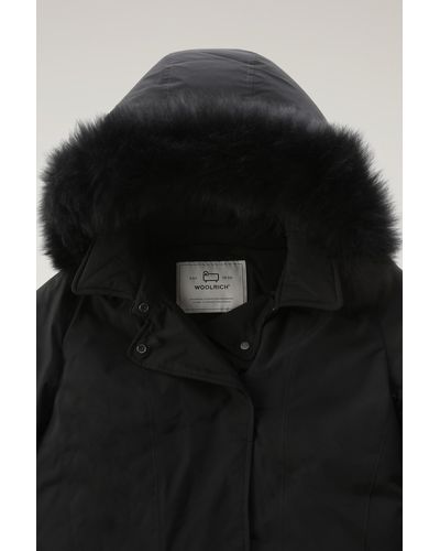 Woolrich Modern vail parka in urban touch con pelliccia di cashmere removibile nero