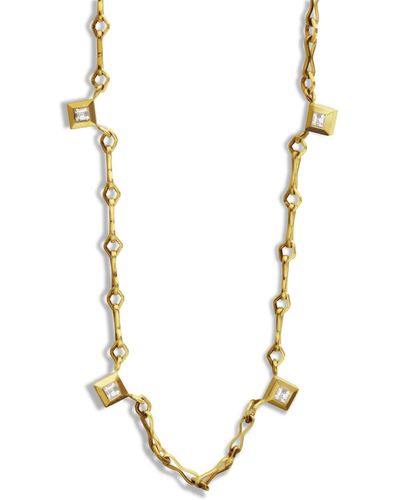 Azlee Carré Diamonds Small Diamond Link Handmade Chain Yellow Gold Necklace - Metallic