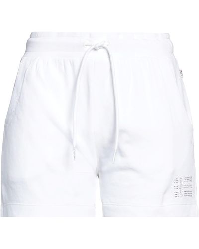 Napapijri Shorts & Bermuda Shorts - White