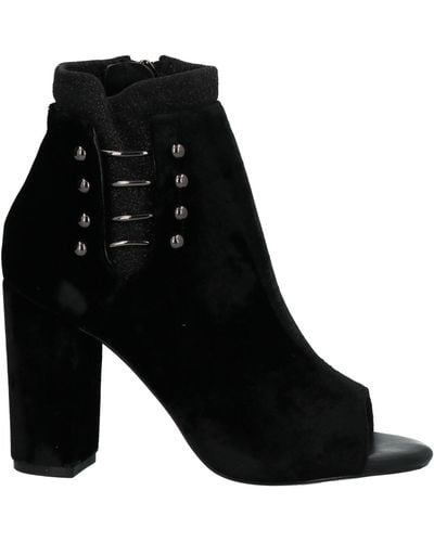 06 Milano Ankle Boots - Black