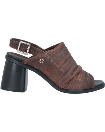 Collection Privée Sandals - Brown