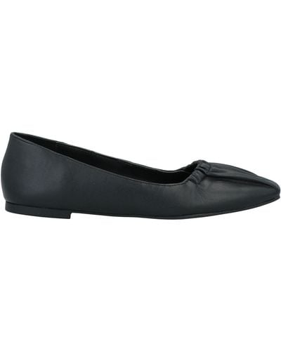 Steve Madden Ballet Flats - Black