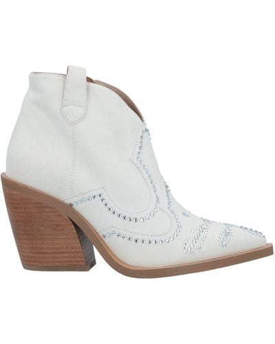 Ermanno Scervino Ankle Boots - White