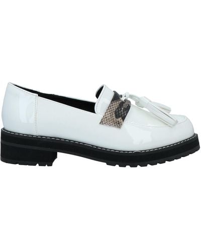 Sexy Woman Loafer - White