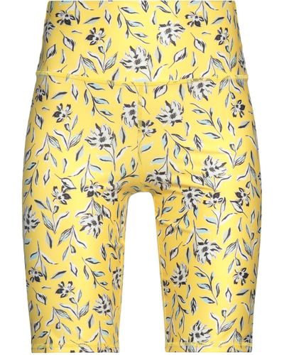 Alice + Olivia Shorts & Bermuda Shorts - Yellow