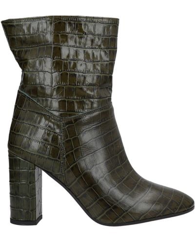 Rebel Queen Ankle Boots - Green
