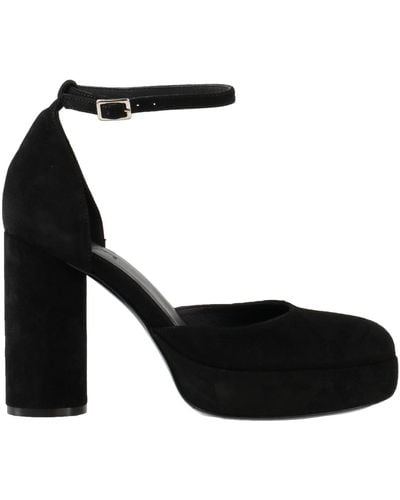 Vic Matié Court Shoes - Black