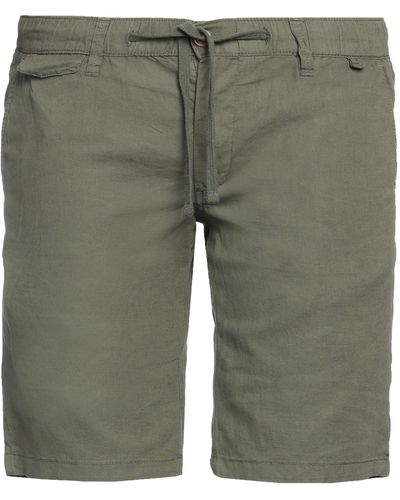 Impure Shorts & Bermuda Shorts - Green