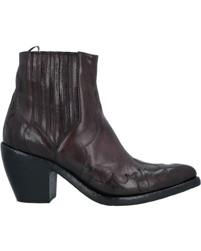 Alexander Hotto Ankle Boots - Black
