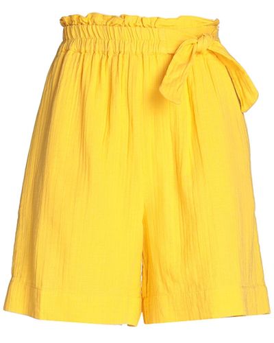 Vila Shorts & Bermuda Shorts - Yellow