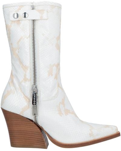 Lemarè Ankle Boots - White