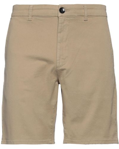 Minimum Shorts & Bermuda Shorts - Natural
