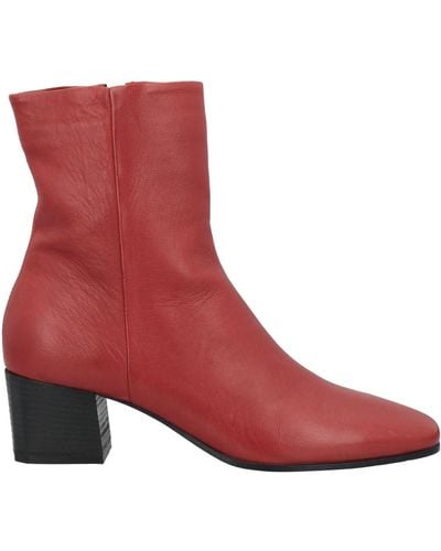 Lemarè Ankle Boots - Red
