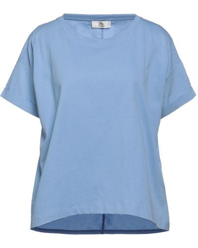 Attic And Barn T-shirt - Blue