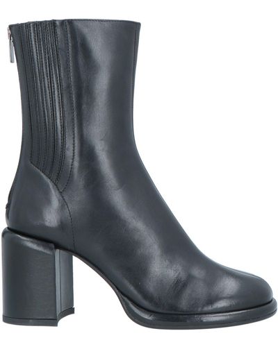Chantal Ankle Boots - Gray
