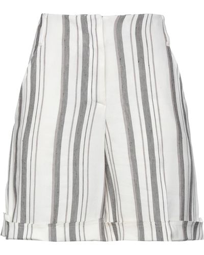 Lorena Antoniazzi Shorts & Bermuda Shorts - White