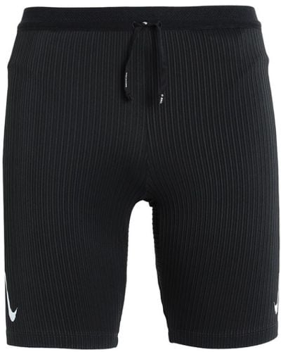 Nike Shorts et bermudas - Noir