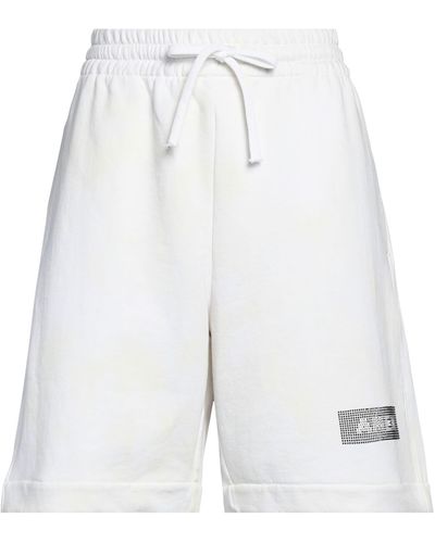 Amen Shorts & Bermudashorts - Weiß