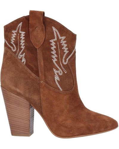 Rebel Queen Ankle Boots - Brown