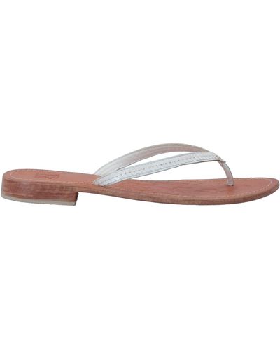 Colors Of California Toe Post Sandals - White